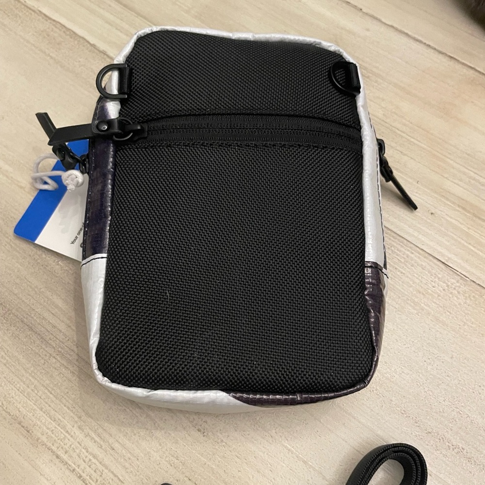 Sydney Sling Bag - Black and White - Picture 2 of 4